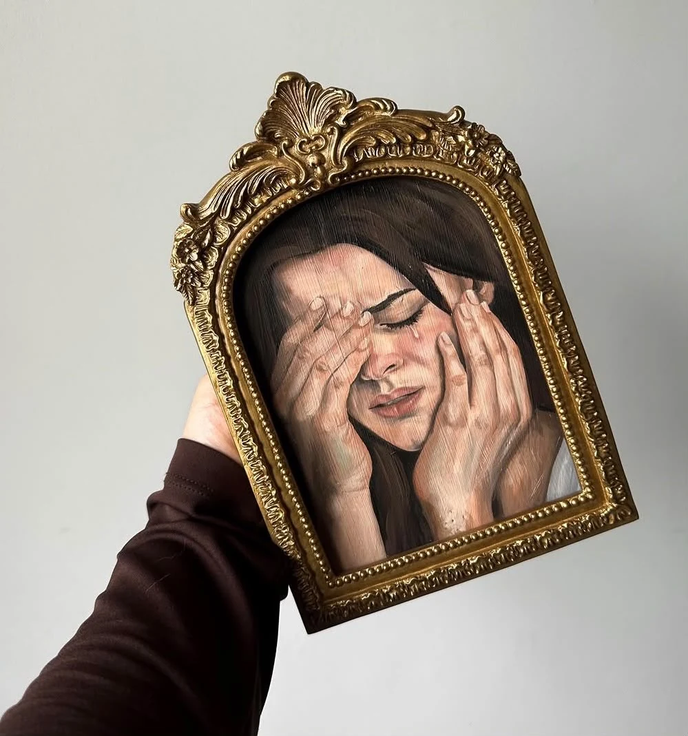 Detalle de una obra enmarcada de Laura Díaz